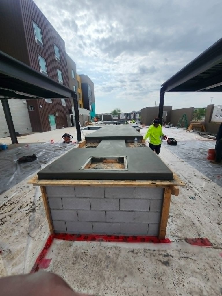 Custom outdoor kitchen concrete counters